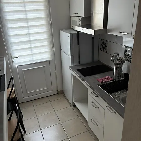 Petite Maison Sur Jardinet